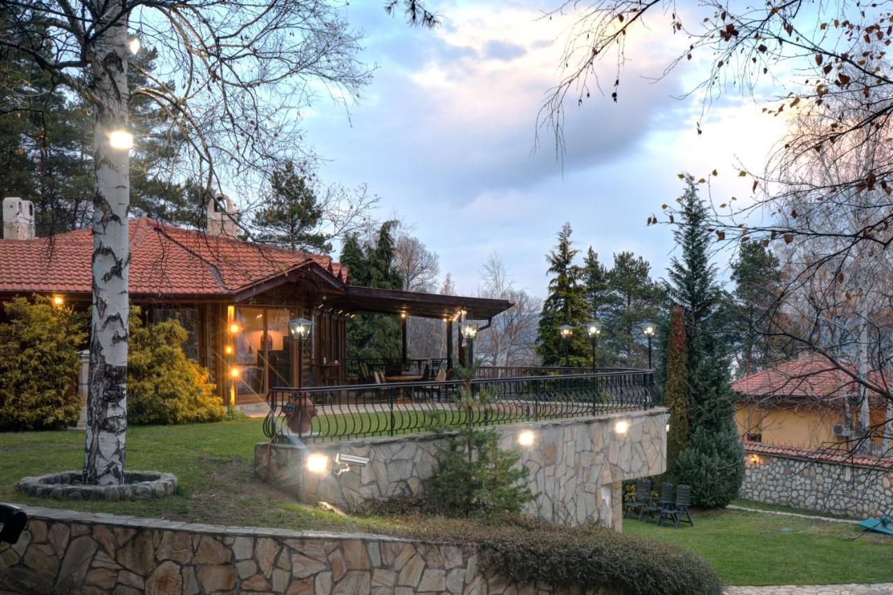 Villa Anna Luxury Lake Residence Shtarkelovo Gnezdo Eksteriør billede