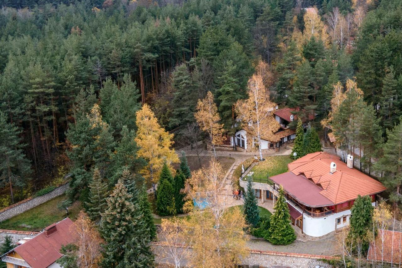 Villa Anna Luxury Lake Residence Shtarkelovo Gnezdo Eksteriør billede
