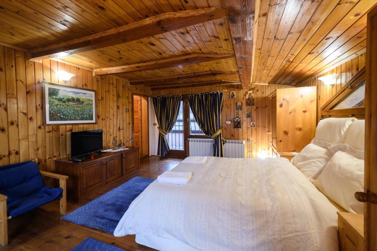 Villa Anna Luxury Lake Residence Shtarkelovo Gnezdo Eksteriør billede